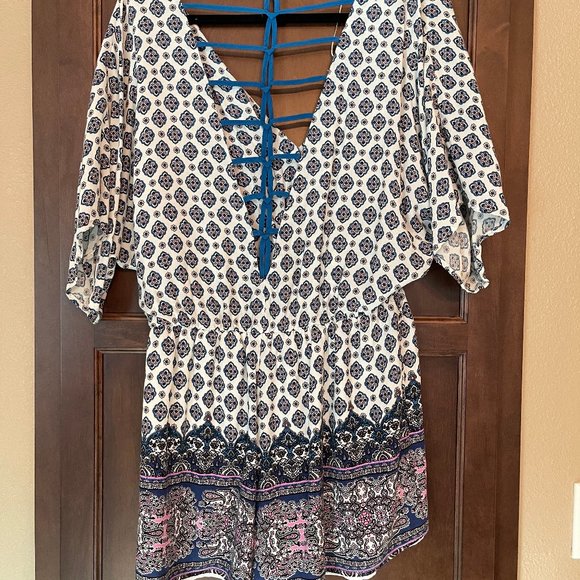 Short sleeved romper - Picture 5 of 8